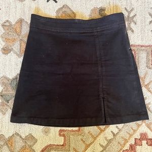 Everlane - Black Soft Suede-effect Slit Front Mini Skirt - Size 6